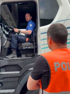 MEHR LESEN